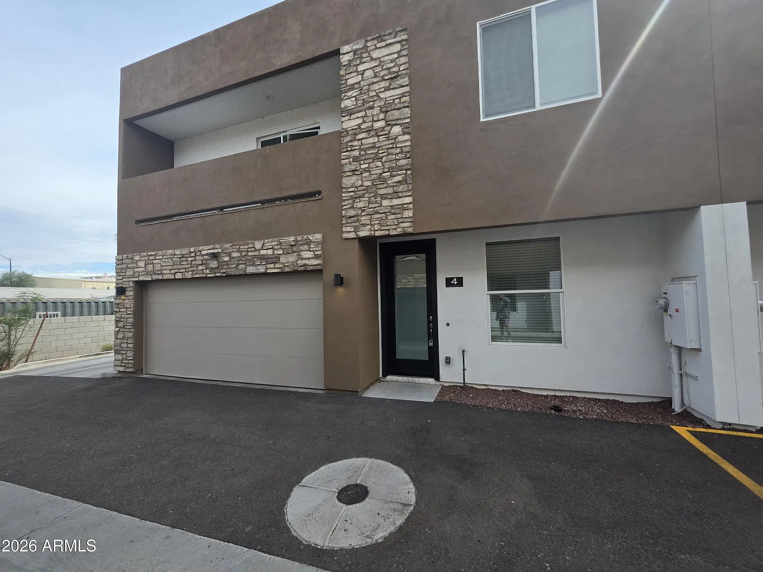 4307 N 13th Pl — Photo 2