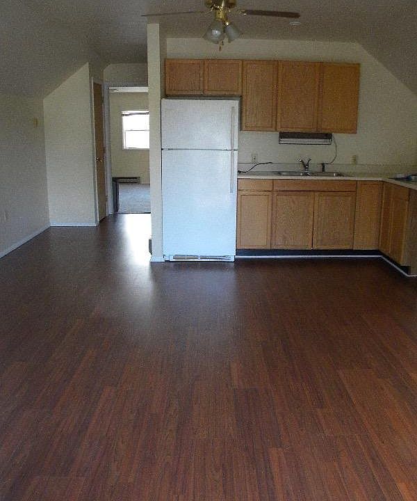 1st image of 230 Old Tioga St