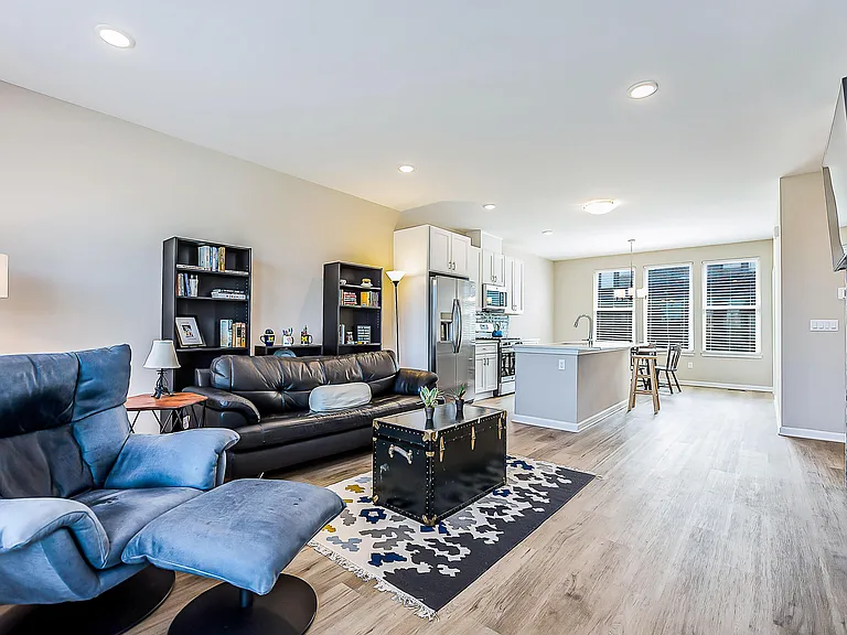 2150 Park Dr — Photo 13