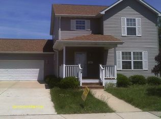 915 Jefferson St, Madison, IL 62060