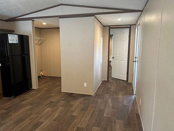 2nd image of 23197 W Addison