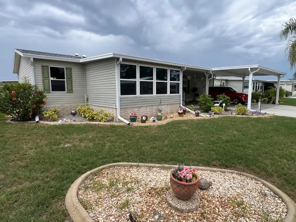 8045 Monitor Dr, New Port Richey, FL 34653
