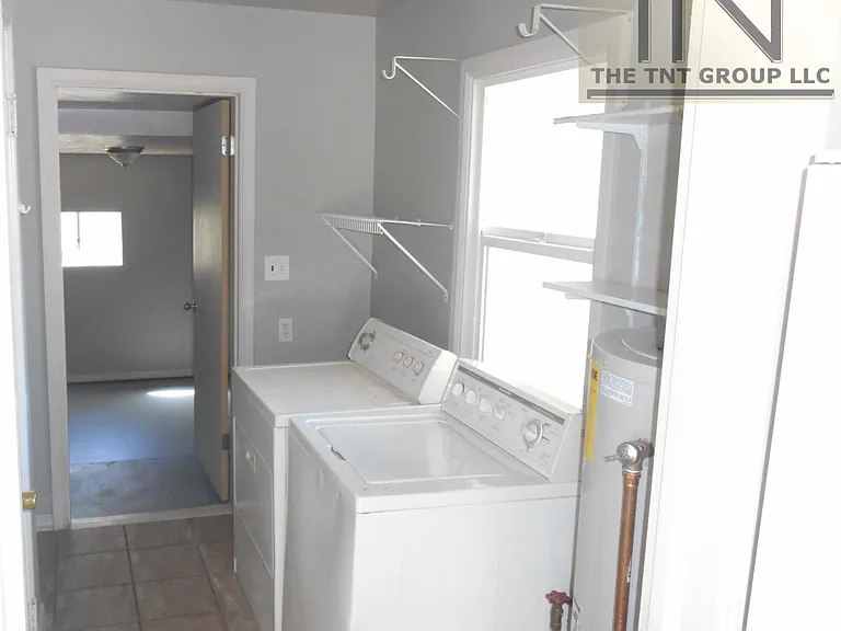 523 S Diamond St — Photo 10