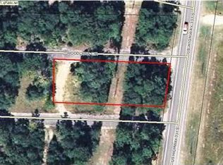 291 Woodlawn Cir, Defuniak Springs, FL 32435