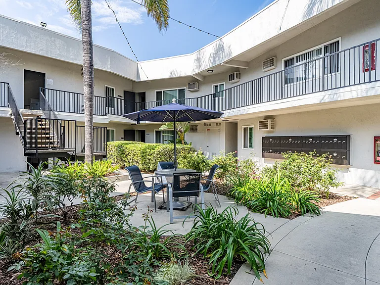 The Marquee Apartments — Photo 29