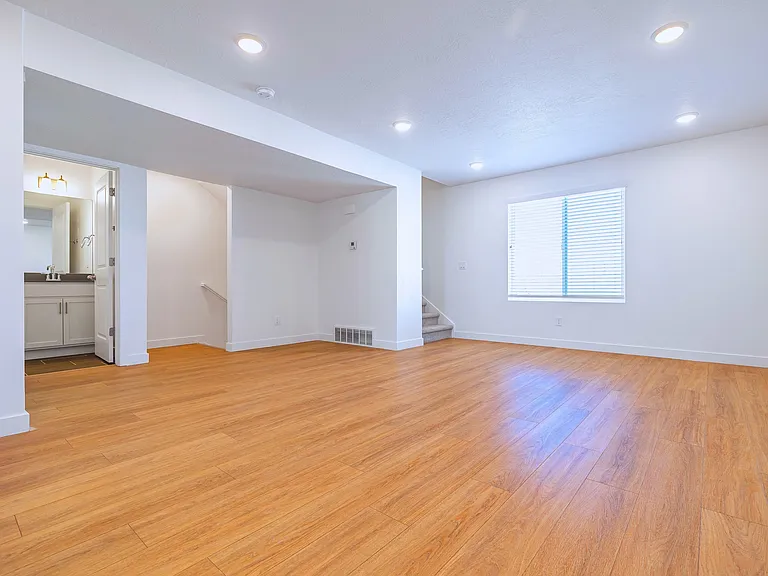 Sandridge Interior-2