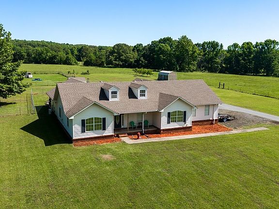 2nd image of 158 Friendship Rd