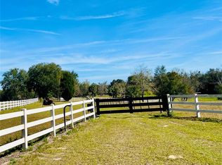 19528 Sugarloaf Mountain Rd, Clermont, FL 34715