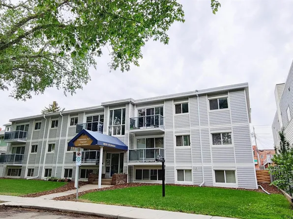 10815 83rd Ave NW #207, Edmonton, AB T6E 2E6