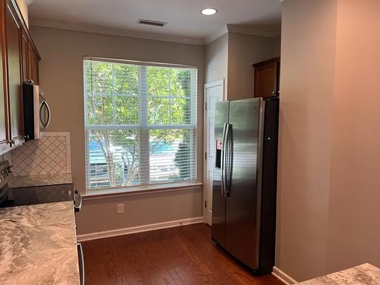 3022 Berkeley Springs Pl — Photo 4
