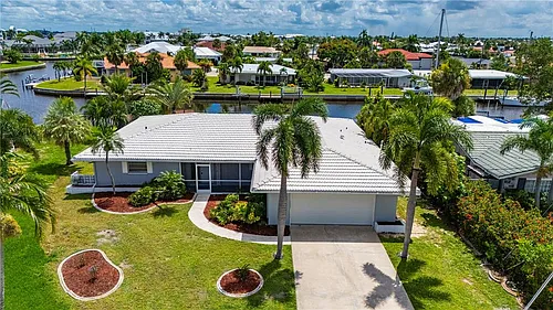 110 Gulfview Rd Photo 1