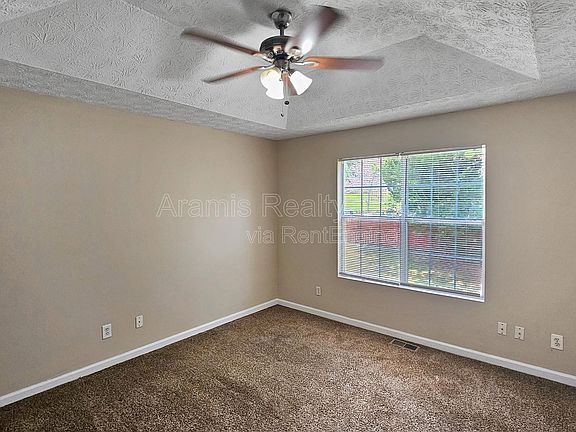 5th image of 4636 Forest Creek Ln