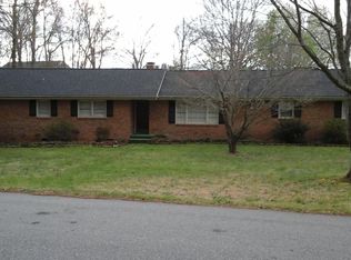 219 Ivy Dr, Simpsonville, SC 29680