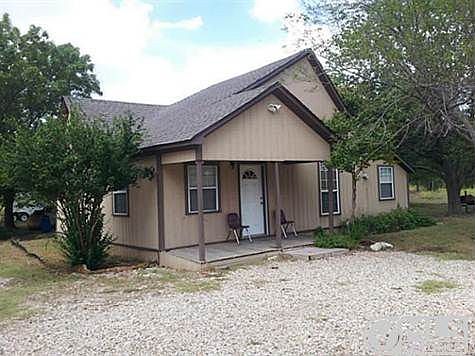 3rd image of 500 Chisholm Trl