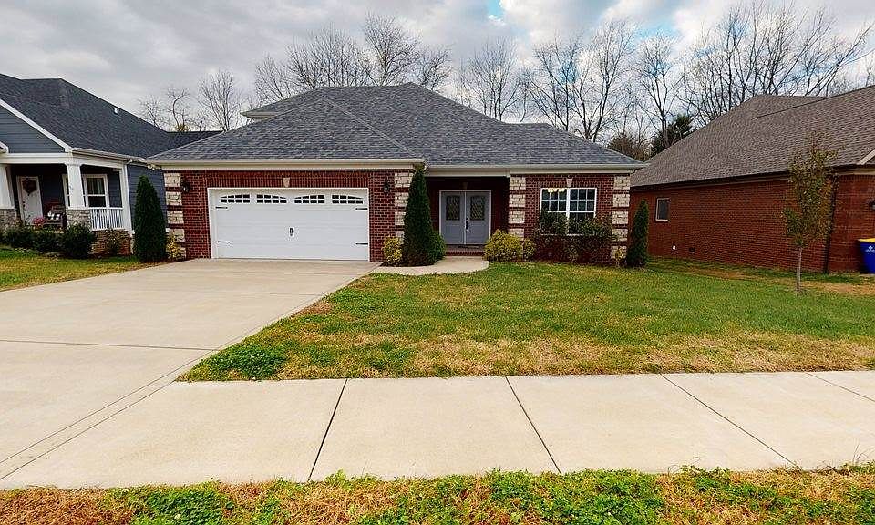 1st image of 209 Charlotte Dr