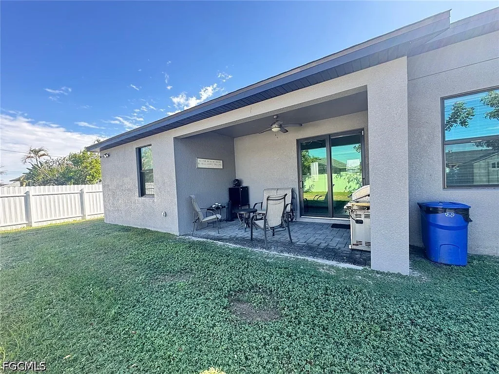 4 bed, 2.0 bath, 1980 sqft, $3,250 — Photo 3