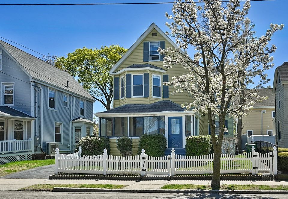 1st image of 61 Central Ave