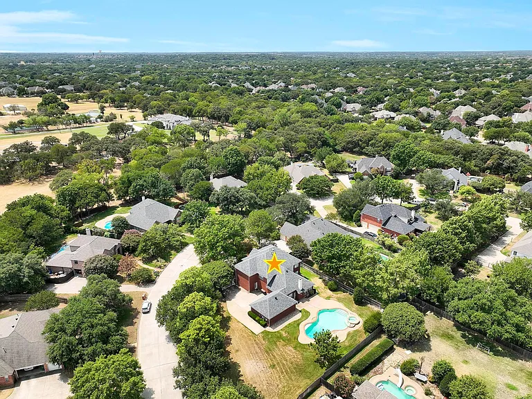 306 Canyon Lake Dr — Photo 40