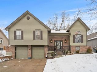 10131 NW 57th St, Kansas City, MO 64152