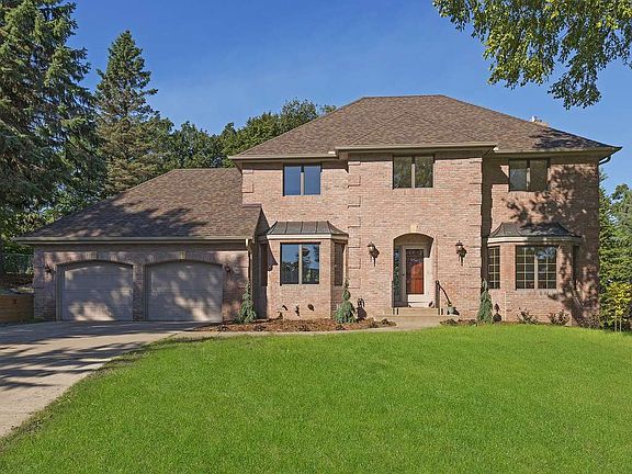 2nd image of 3311 Lametti Cir