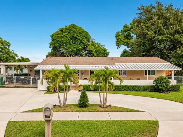 19731 NW 33RD AVENUE, MIAMI GARDENS, FL 33056