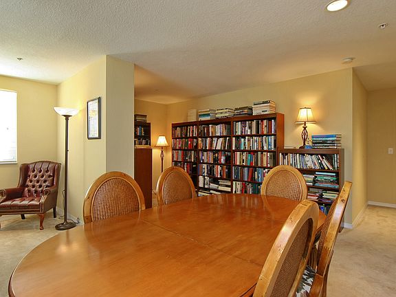 5th image of 1064 N Tamiami Trl Unit 1609