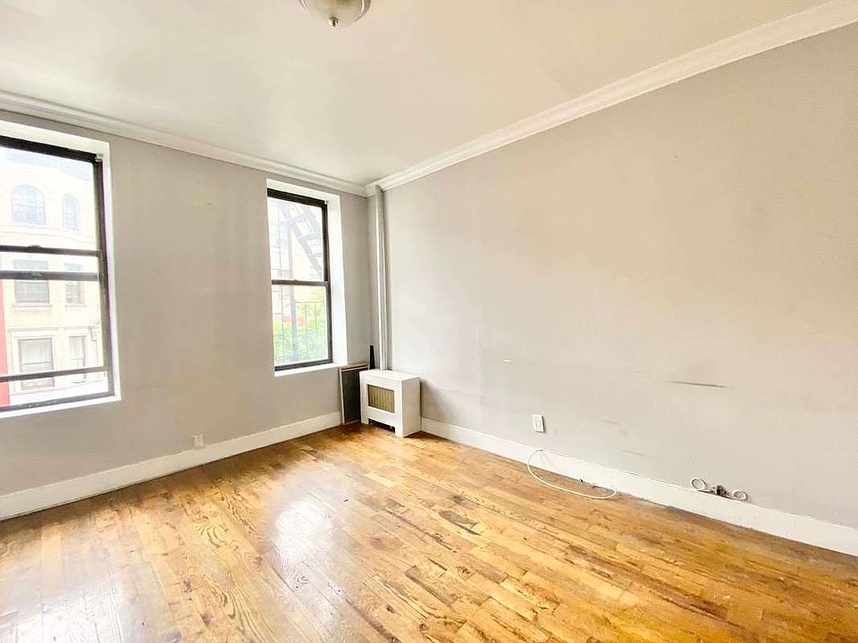 1st image of 528 W 159th St #2B