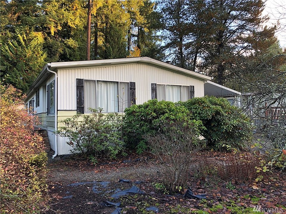 1st image of 8318 Abelia Ct SE
