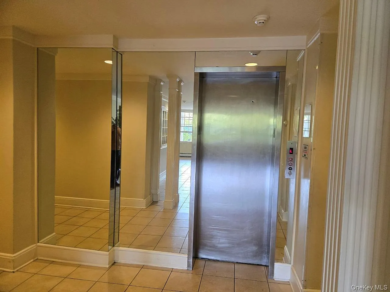 1 bed, 1.0 bath, 700 sqft, $2,400 — Photo 3
