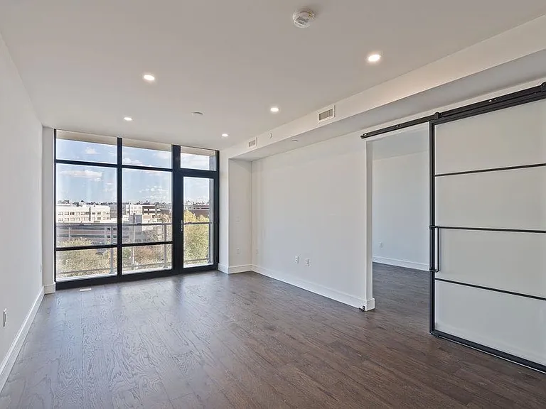 8701 Churchill Rd #502 — Photo 5