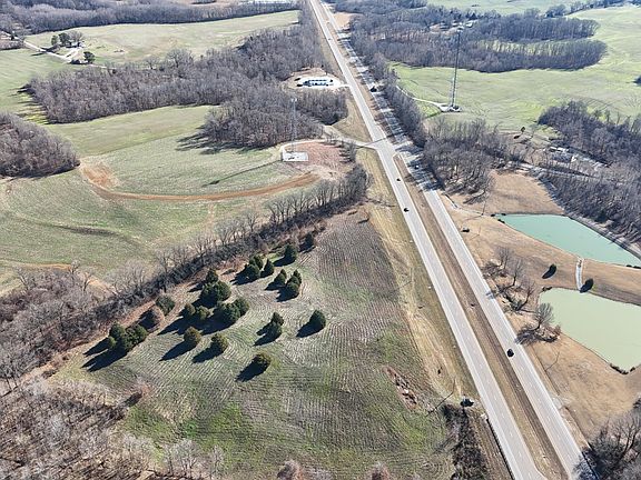 2nd image of 10100 Us Highway 412 N