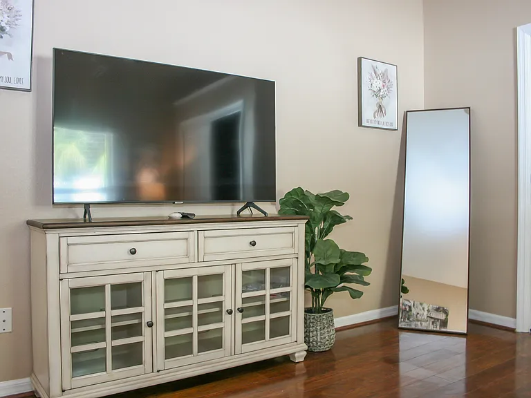55 Velma Dr W — Photo 18