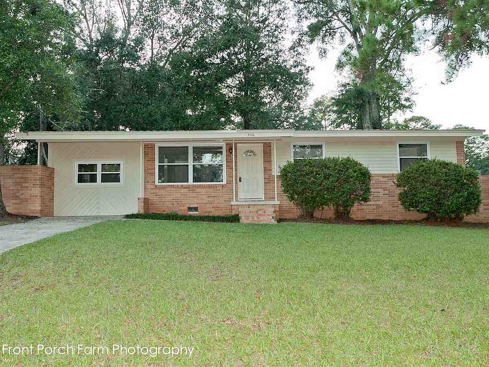 1st image of 306 Chestnut Dr