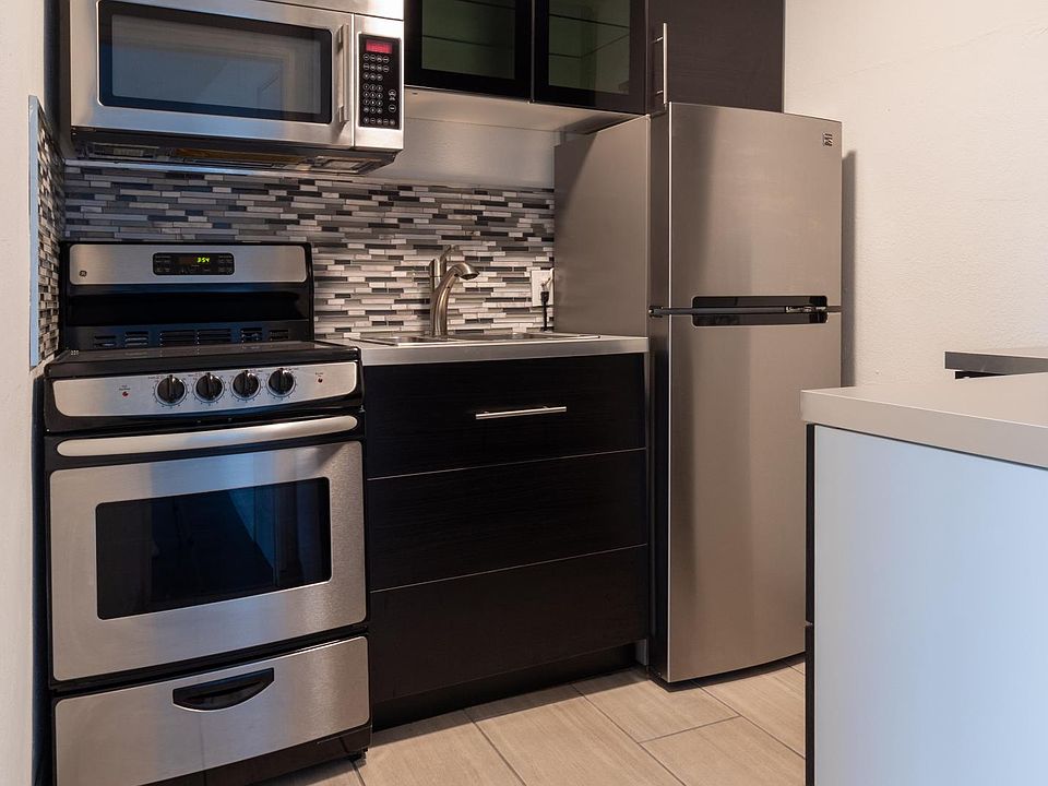 1st image of 3817 Fannin St #7