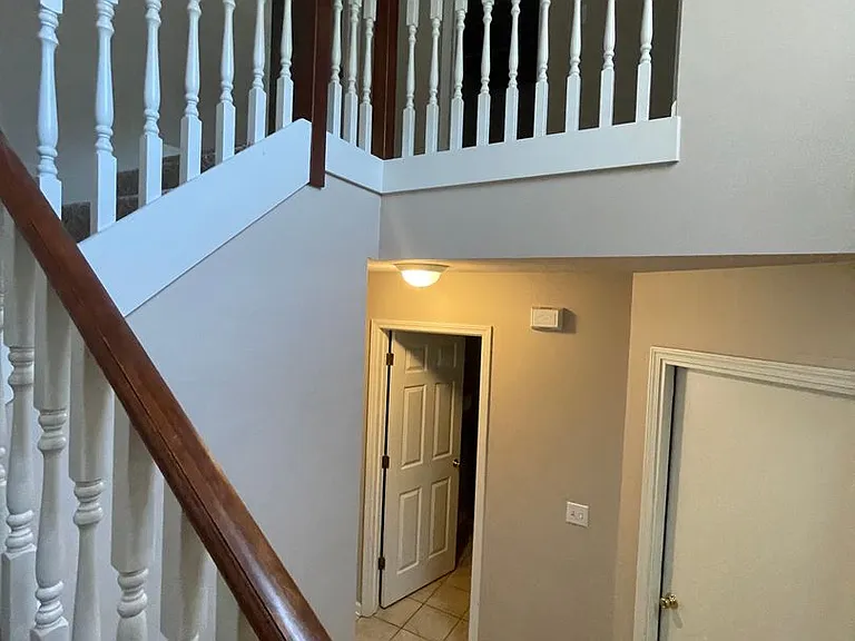 112 Foxchase Ln — Photo 7