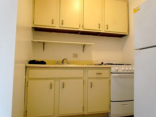 Rented by Landmark Real Estate | media 17