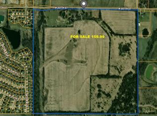 18721 W 207th St, Spring Hill, KS 66083