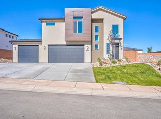6215 S White Bee Cir, Saint George, UT 84790
