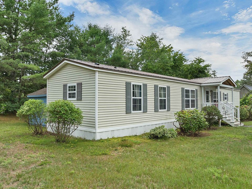1st image of 15 Carpenter Park Road
