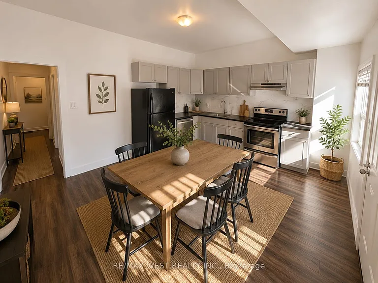 2089 Dufferin St #1 — Photo 7