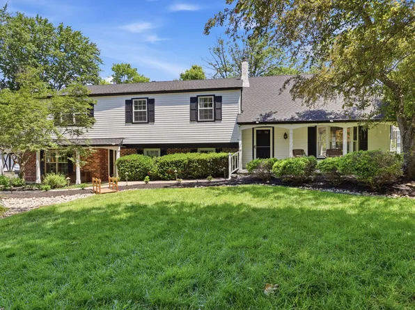 111 Richard Dr, Chalfont, PA 18914