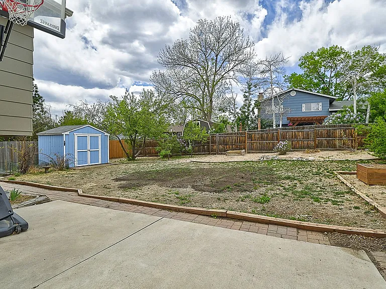 5150 Saddle Dr — Photo 31