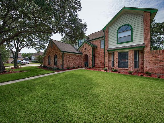 4th image of 10303 Jockey Club Dr