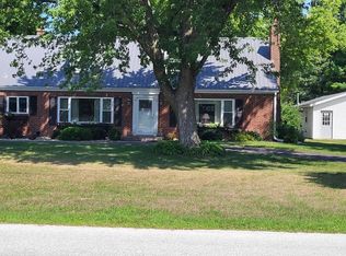 638 4th St, Plainfield, IA 50666