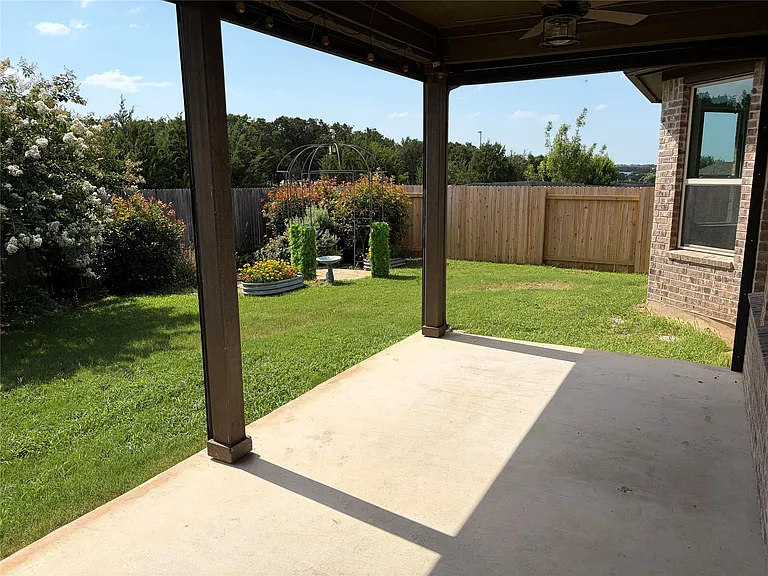 641 Gabrielle Anne Dr — Photo 31