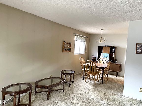 5th image of 6808 11th Ave NW