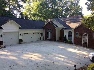 214 Berwick Ct, Seneca, SC 29672