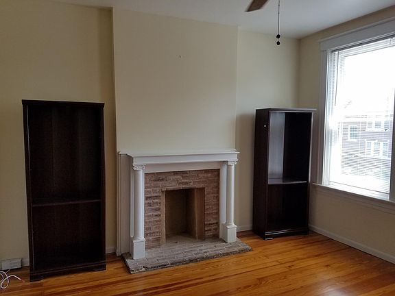 2nd image of 3223 Magnolia Ave Floor 2