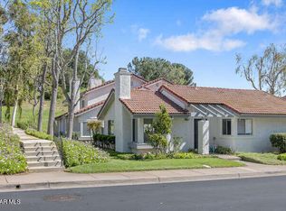 950 Quarterhorse Ln, Oak Park, CA 91377