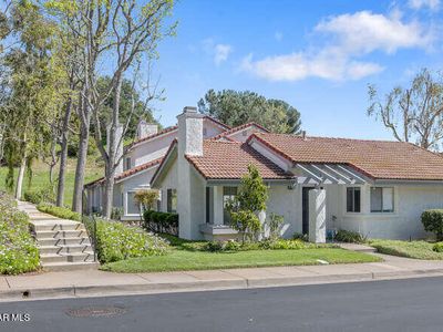 950 Quarterhorse Ln, Oak Park, CA, 91377